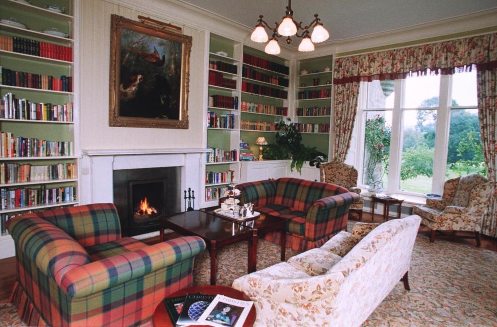 Glengarry Castle Hotel Інвергаррі Екстер'єр фото
